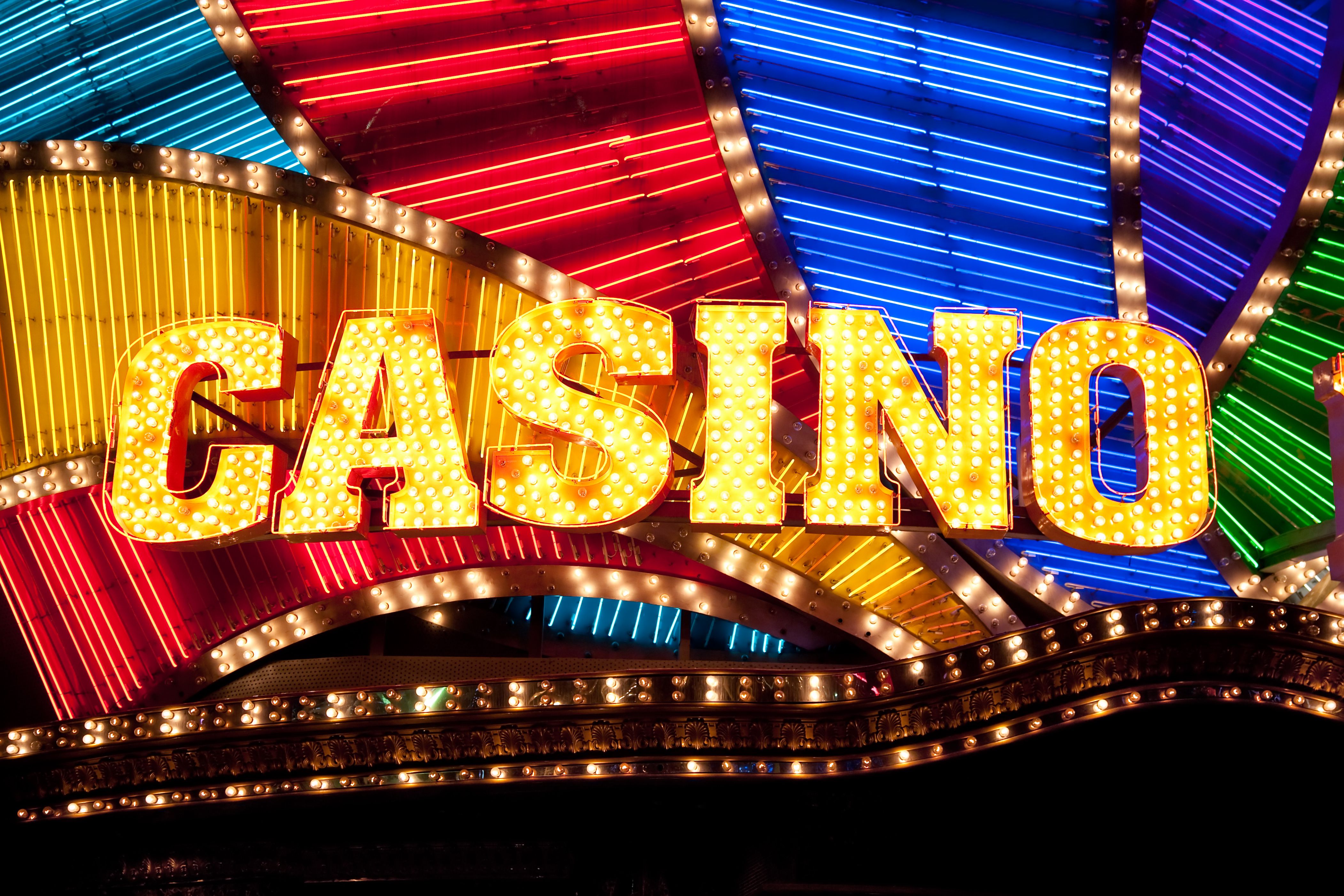 Slot Makinesi Seçimi Rehberi: Kazanan Kombinasyonlar